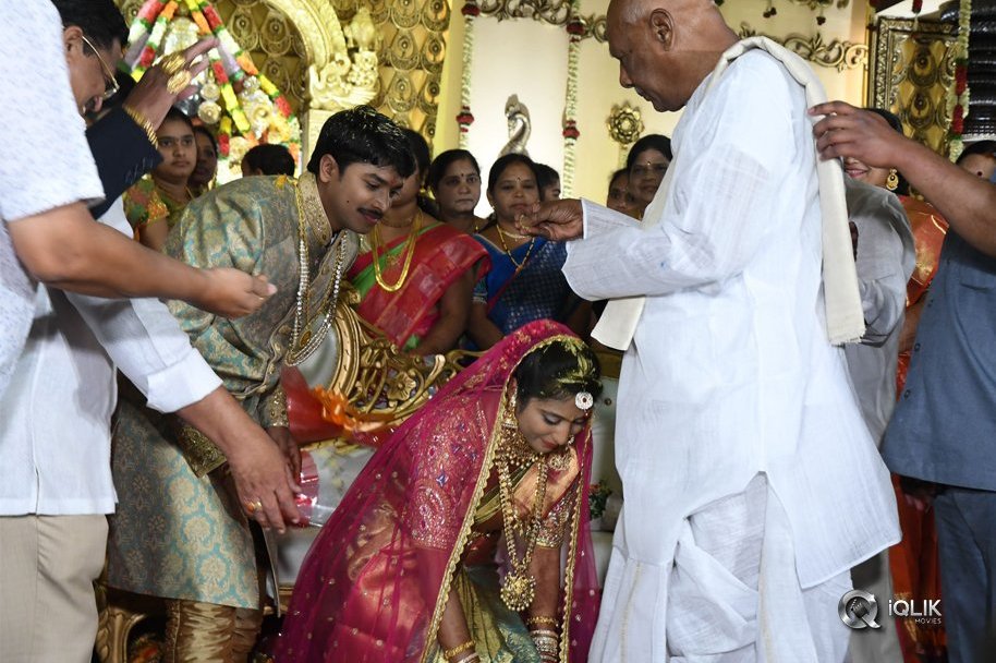 Celebs-at-C-Kalyan-Son-Wedding-Reception